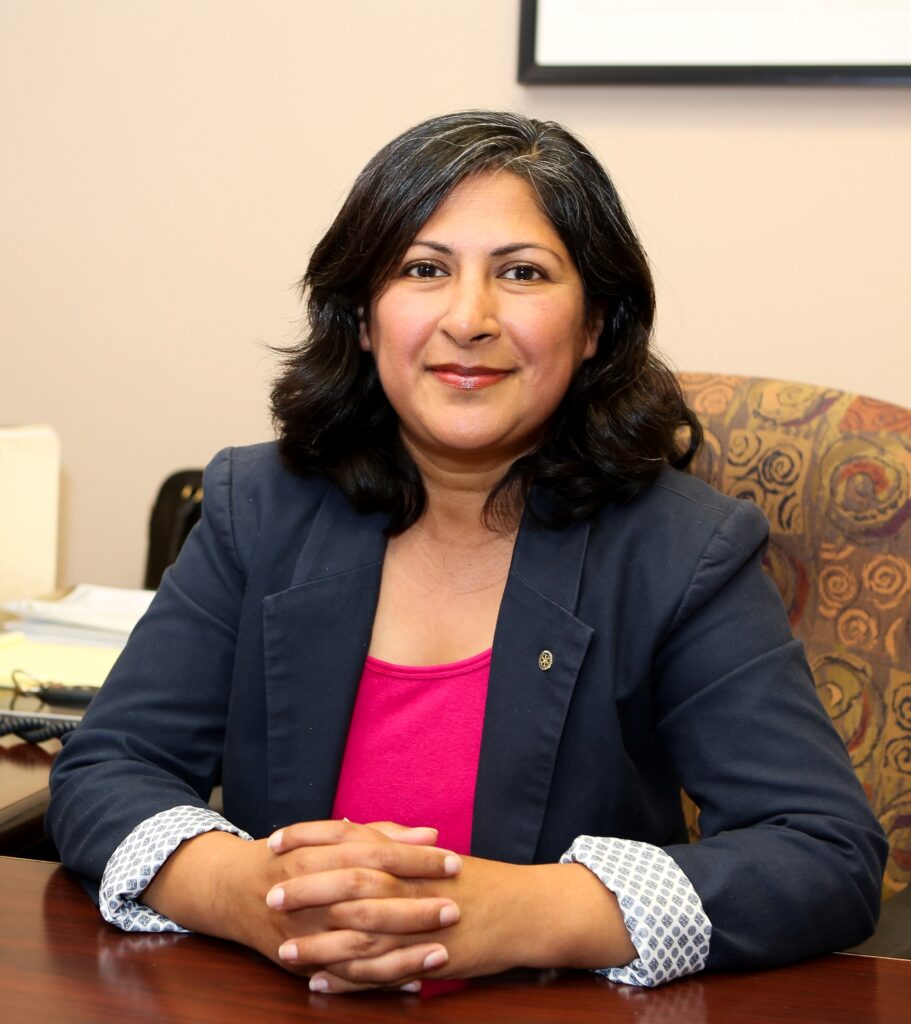 Farrah Khan